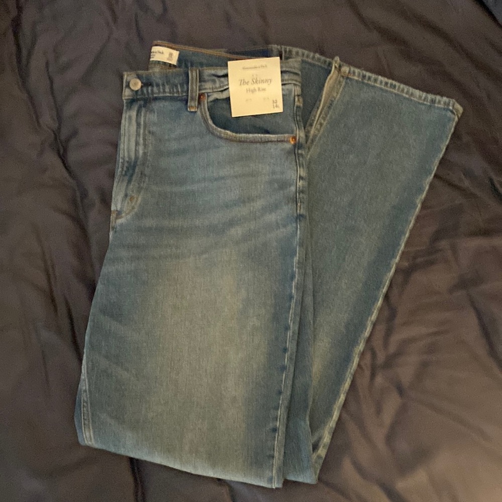 Abercrombie Skinny High Rise Jeans in Long